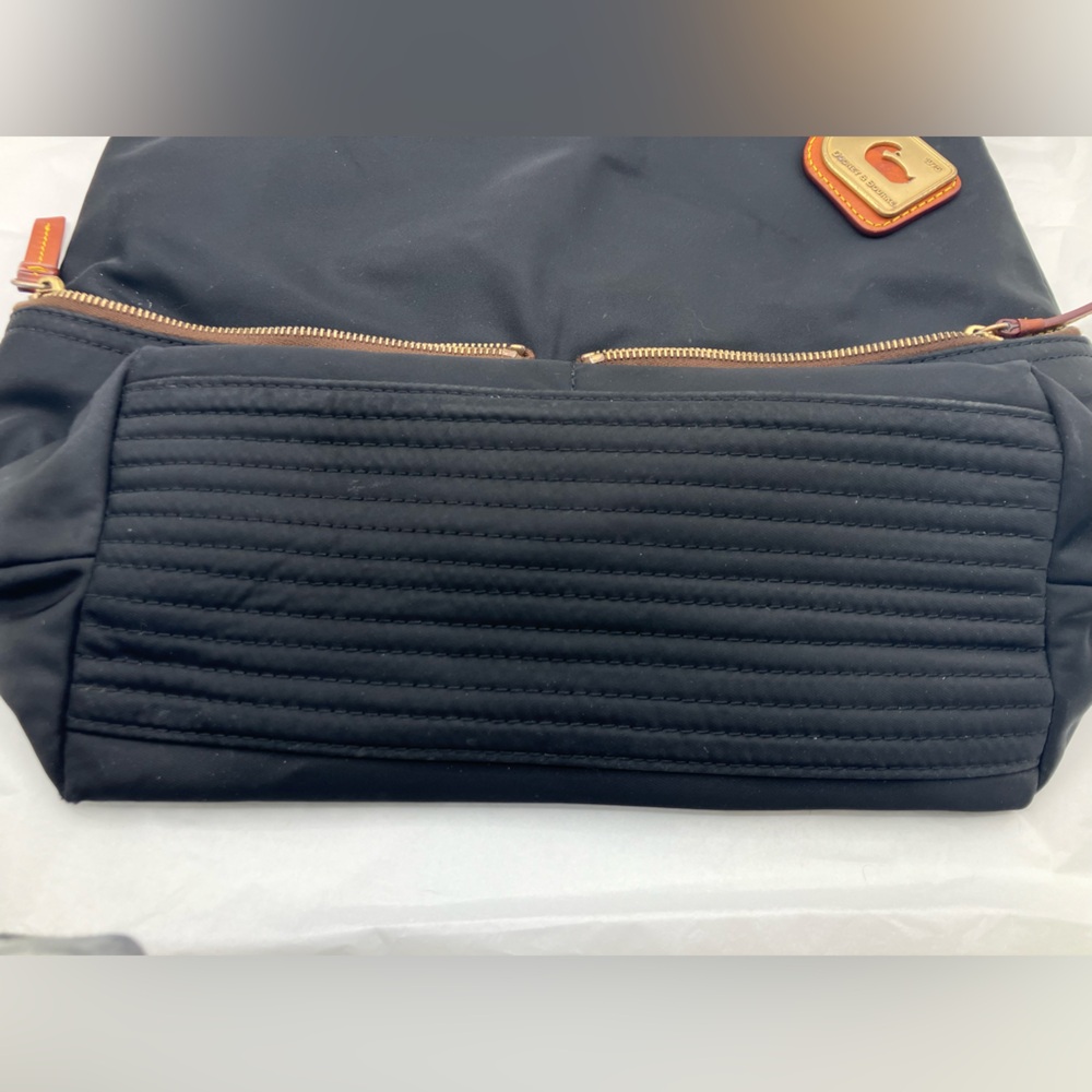 Dooney & Bourke Black and Tan Shoulder Bag nylon leather - Picture 5 of 11
